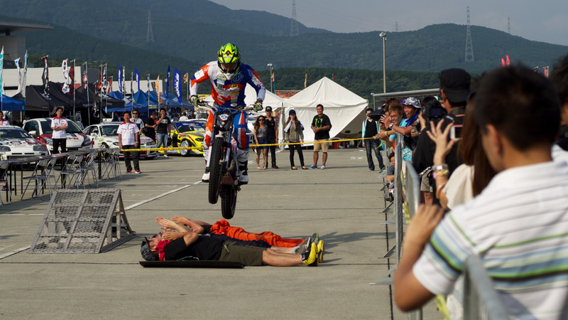 Illustration for article titled Fuji Speedway super photo dump (56k warning)